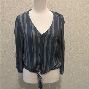 Blue and Gray 3/4 Sleeve Buttoned Tie Front Blouse